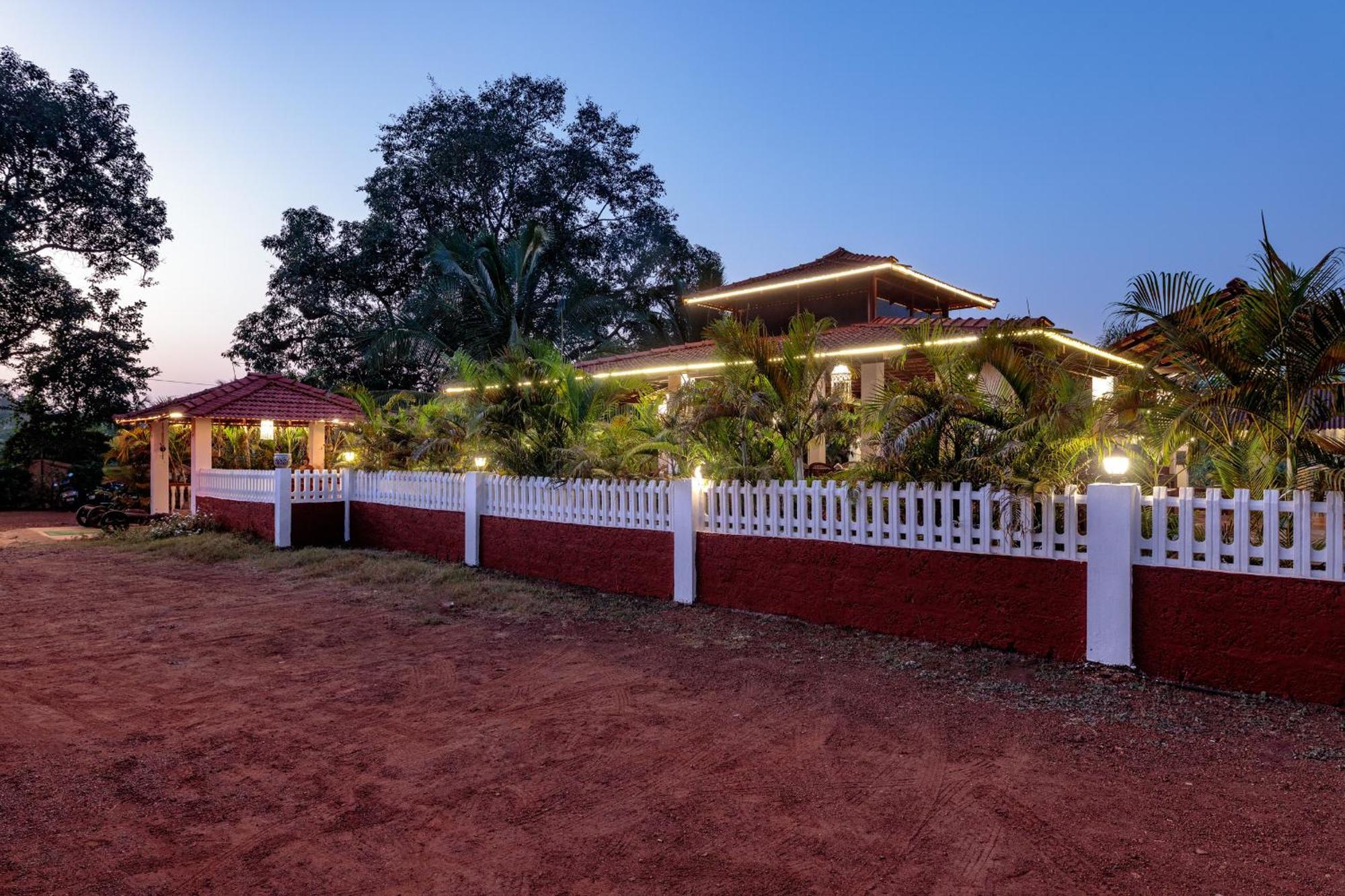 Wild Berry Resort Agonda Канкон Экстерьер фото