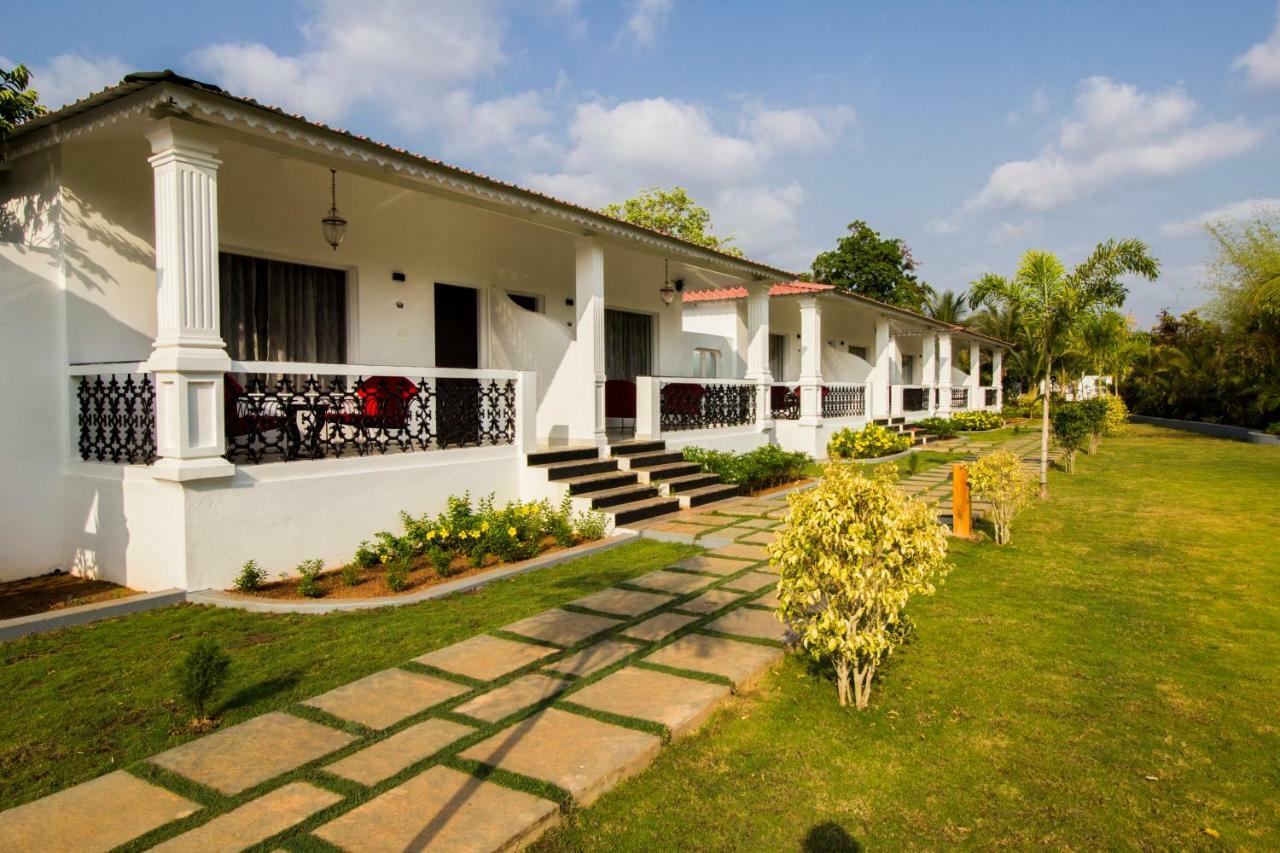 Wild Berry Resort Agonda Канкон Экстерьер фото